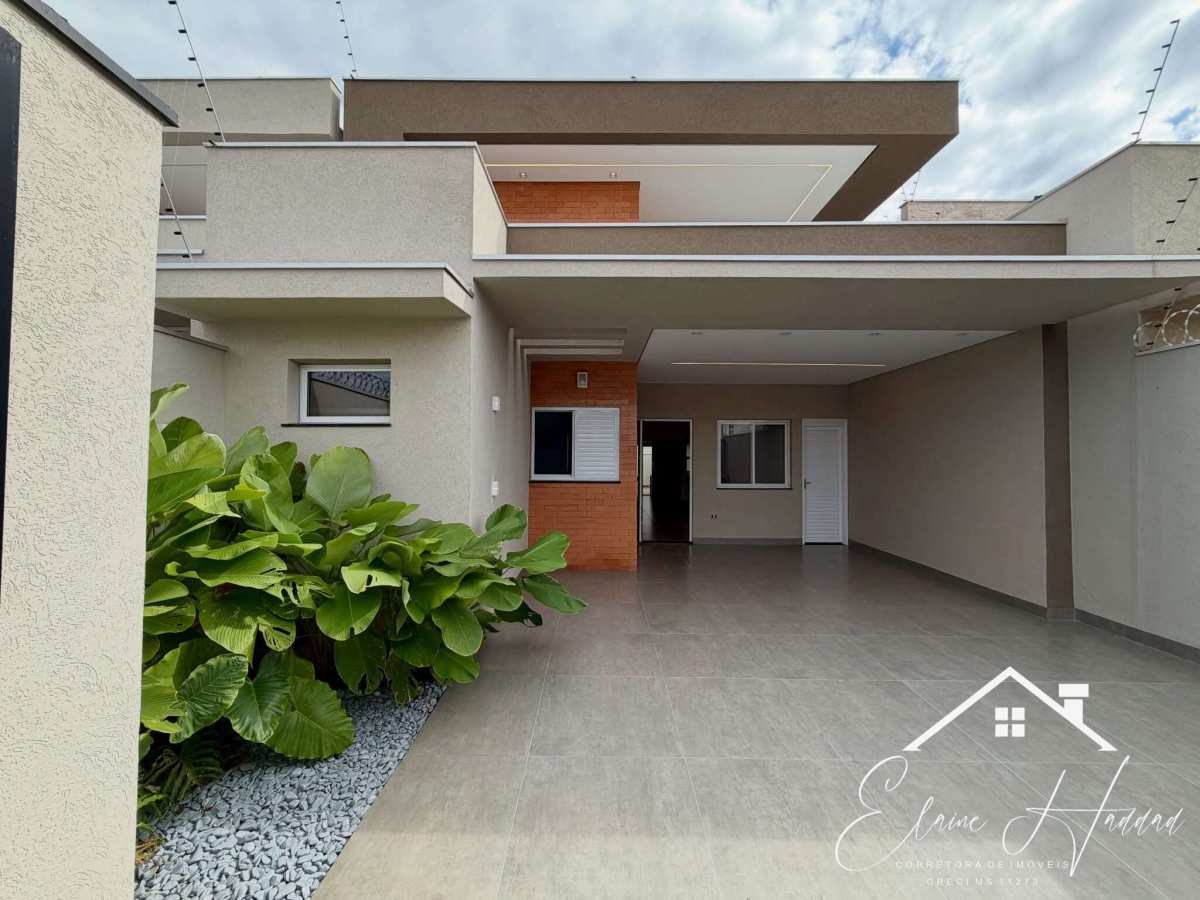 Casa à venda em Campo Grande, Rita Vieira 1, com 3 quartos, 130m² - Elaine Haddad - Corretora de Imóveis